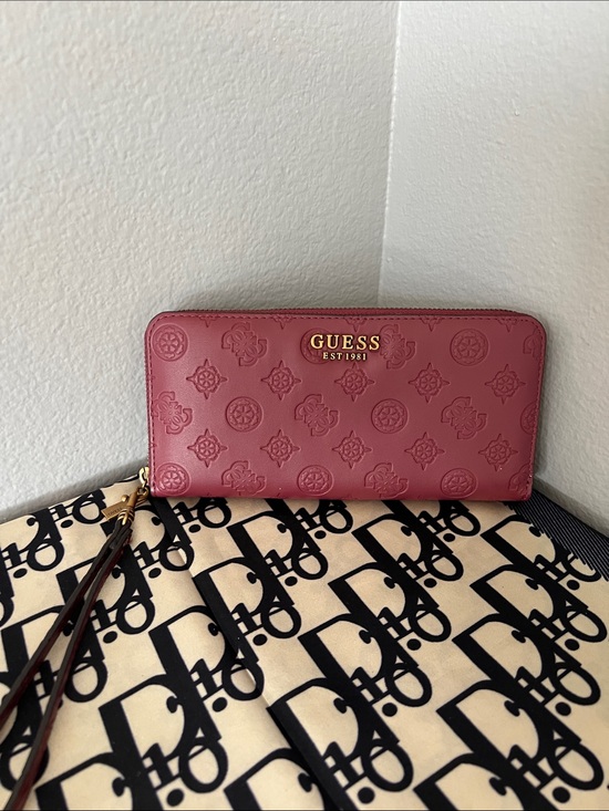 Guess Handbags - Guess wallet